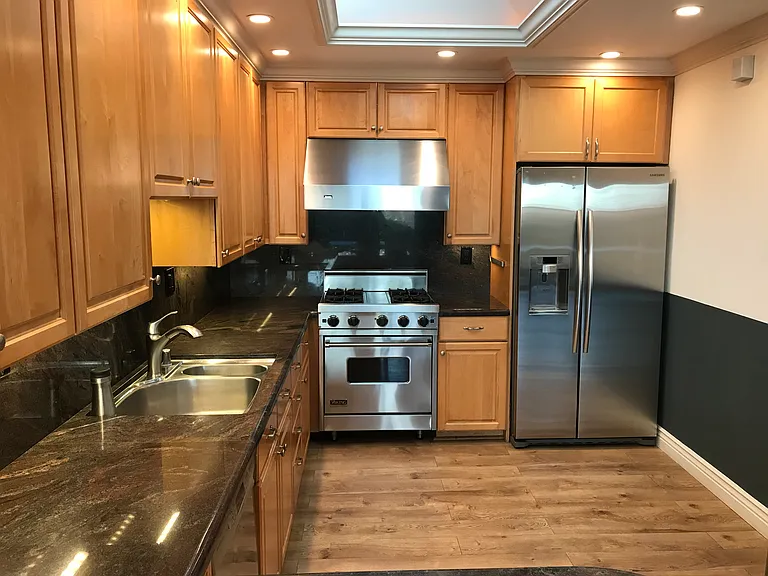 2108 Meadow View Pl — Photo 14
