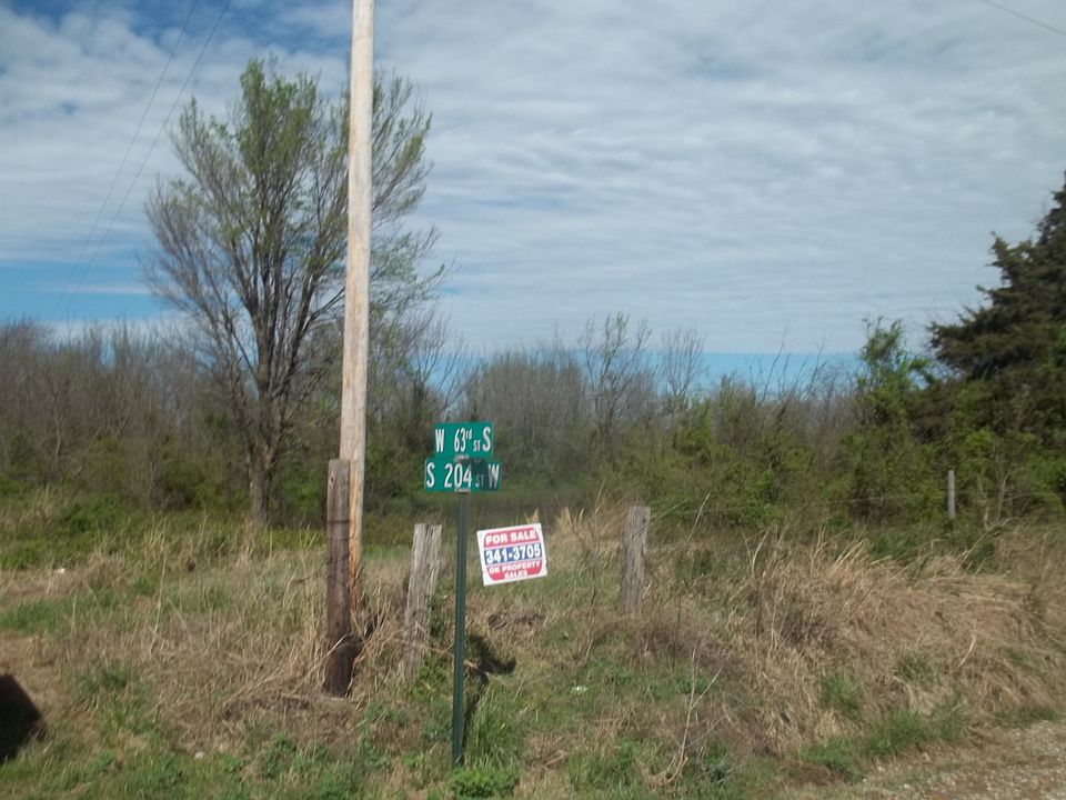 1st image of S 204th St North And West 63rd St S