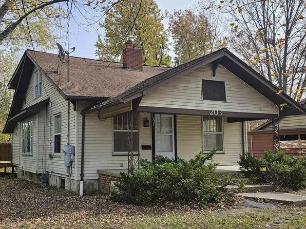 203 S Orchard Dr, Carbondale, IL 62901