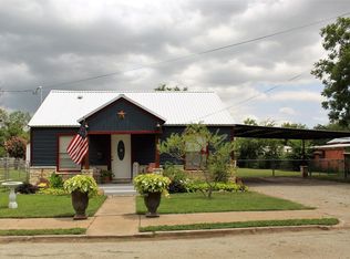 1110 Holcomb St, Brownwood, TX 76801
