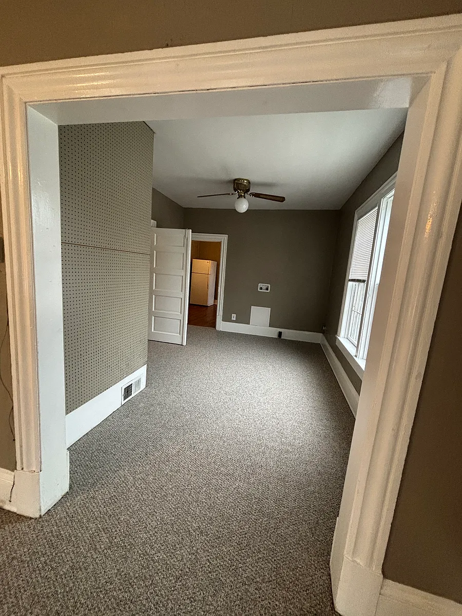 Building Photo - 306 Carroll St #3