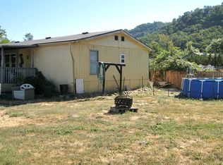 129 Willamina Ln, Roseburg, OR 97470