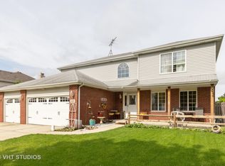 628 Superior Dr, Romeoville, IL 60446