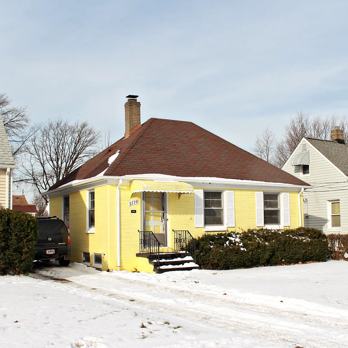 3778 Highland Rd photo 1
