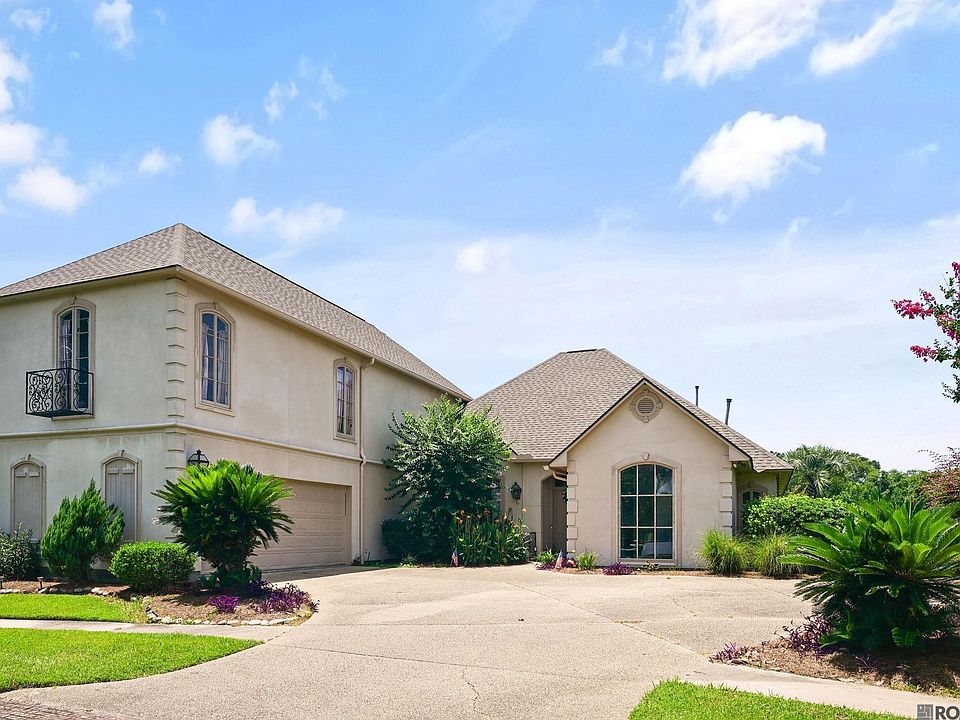 1st image of 16924 Sunset Point Ct