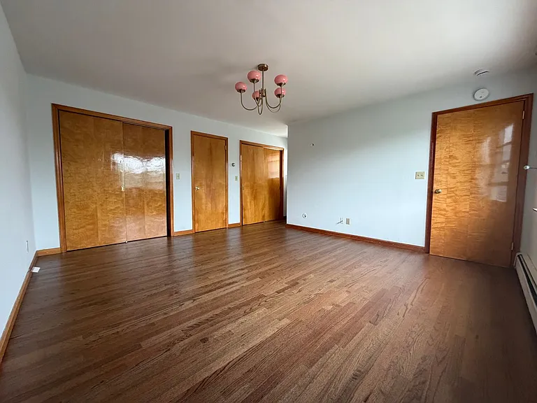 219 Old Mamaroneck Rd — Photo 8