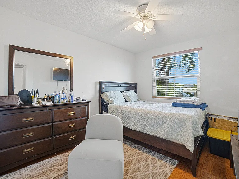 6466 Buena Vista Dr #6466 — Photo 16
