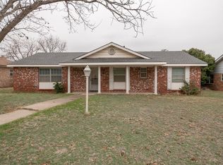 2402 Haynes Dr, Midland, TX 79705