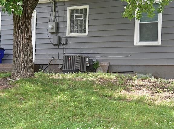 5th image of 6300 E 152nd St