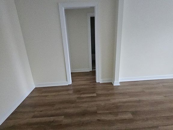 3rd image of 183 Gallimore Rd #B4