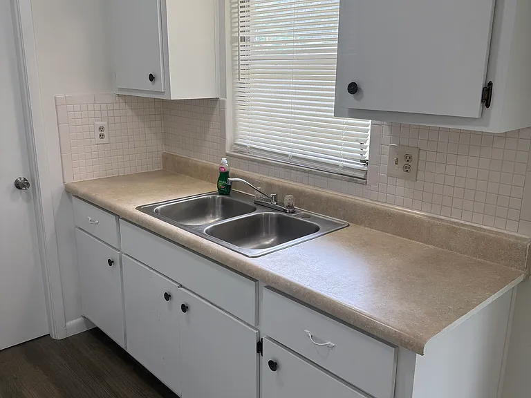 308 Canyon Dr N — Photo 11