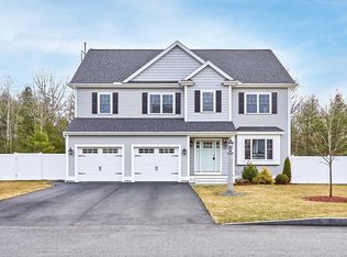 160 Terramor Dr, Tewksbury, MA 01876