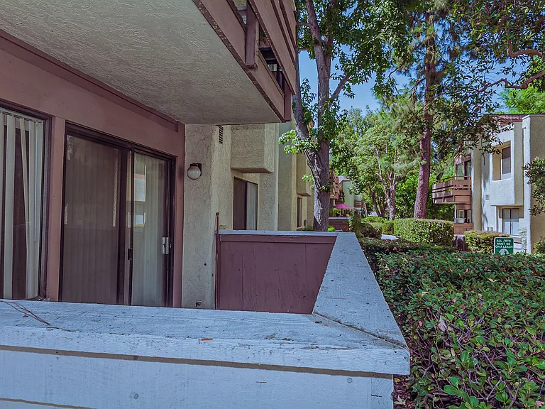 22840 Hilton Head Dr #127 — Photo 3