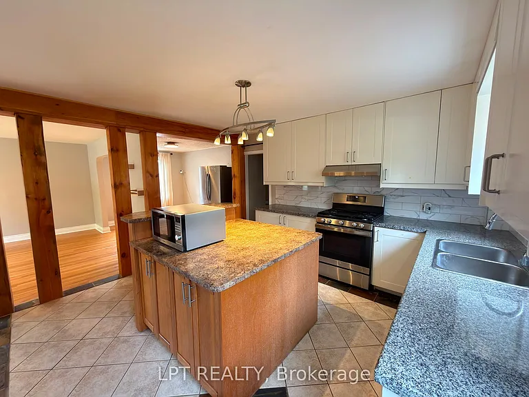 20 Gregory St — Photo 6