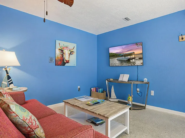 199 Tyler Ave #2 — Photo 8