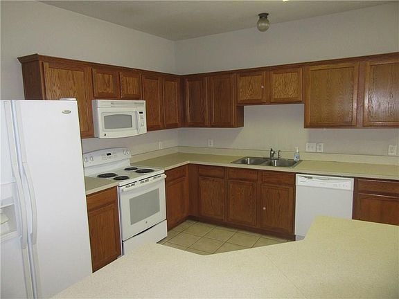 4th image of 12505 Panorama Dr