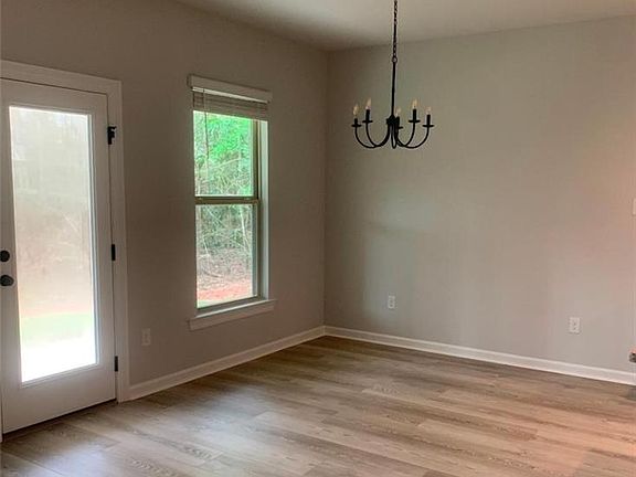 3rd image of 50538 Lanier Rd