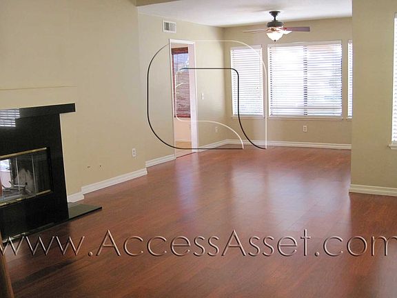 4th image of 17654 Dandelion Ln