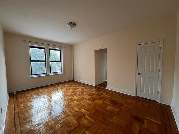 4th image of 83-80 118th St #L2