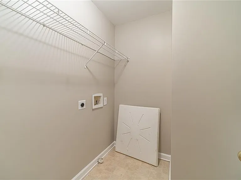 1191 Primrose View Cir — Photo 31