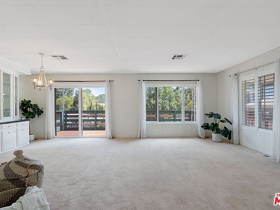4th image of 23777 Mulholland Hwy #187