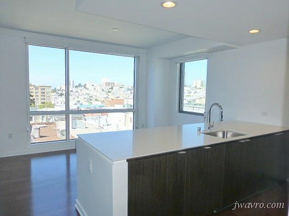 3rd image of 1788 Clay St APT 712