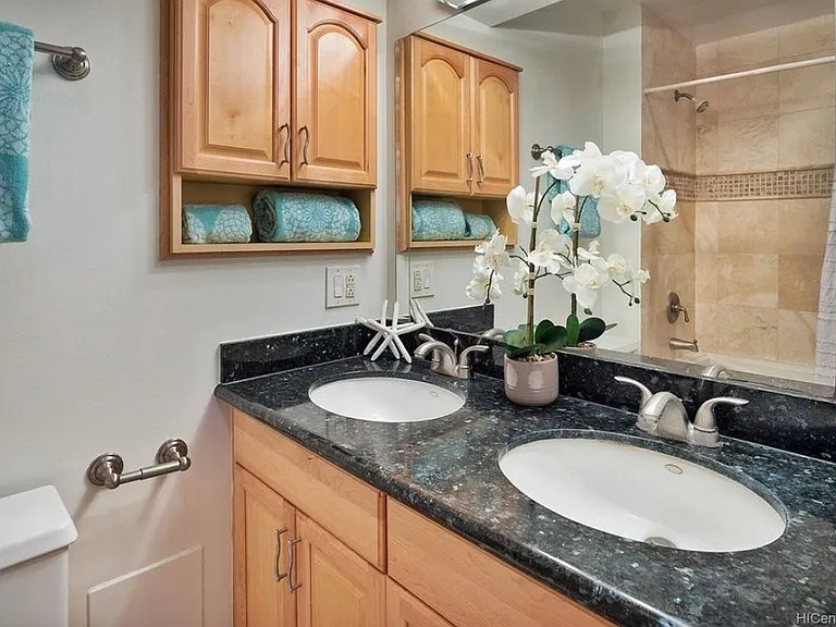 1925 Kalakaua Ave #1203 — Photo 5