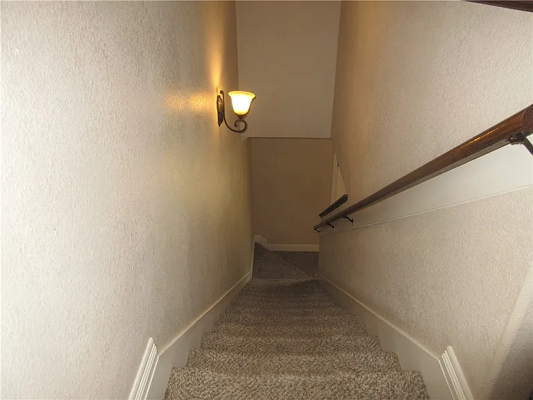 405A Ash St — Photo 18