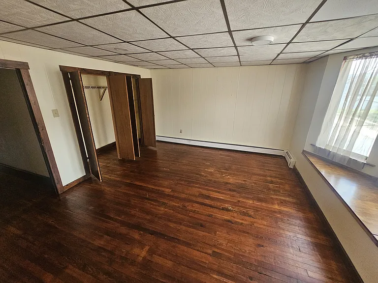244 Cedar St — Photo 8