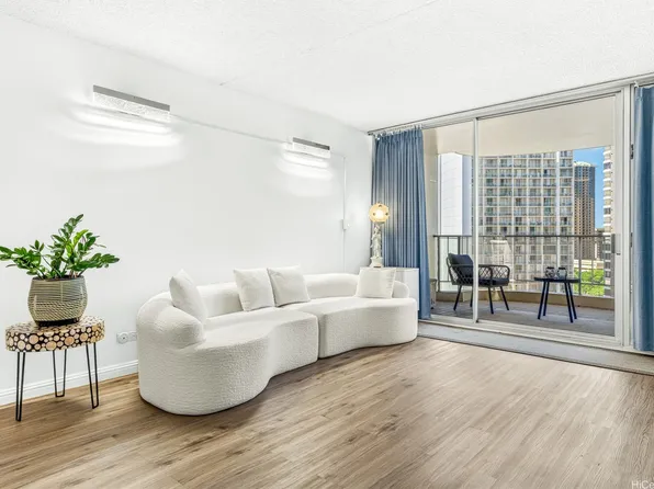 469 Ena Rd APT 1512, Honolulu, HI 96815