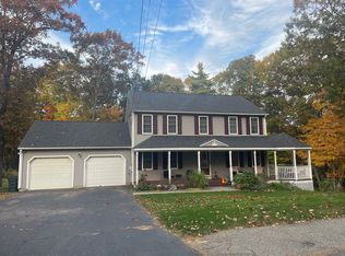 7 Lauren Ln, Sturbridge, MA 01518