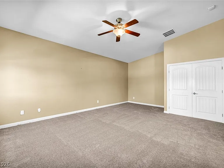 6049 Paddleboat St — Photo 36