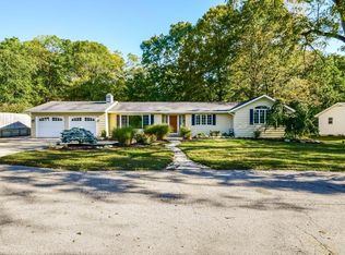 7295 Cascade Rd SE, Grand Rapids, MI 49546