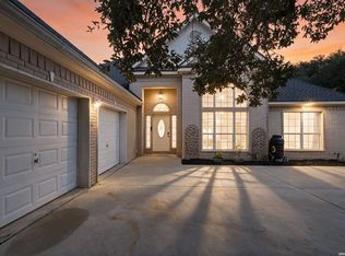 2502 Park Road 37, Helotes, TX 78023