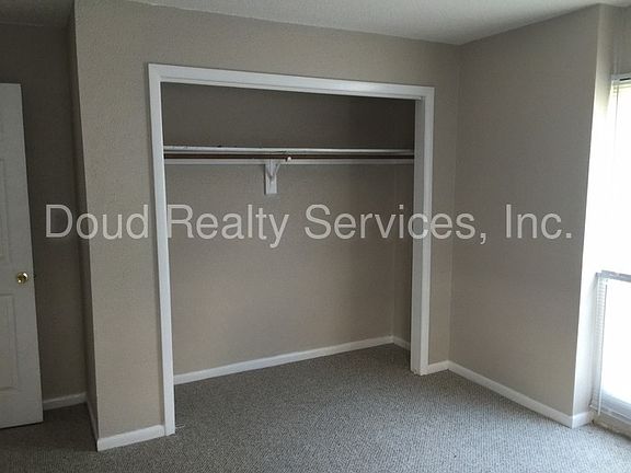 3rd image of 300 Garcia Dr APT D