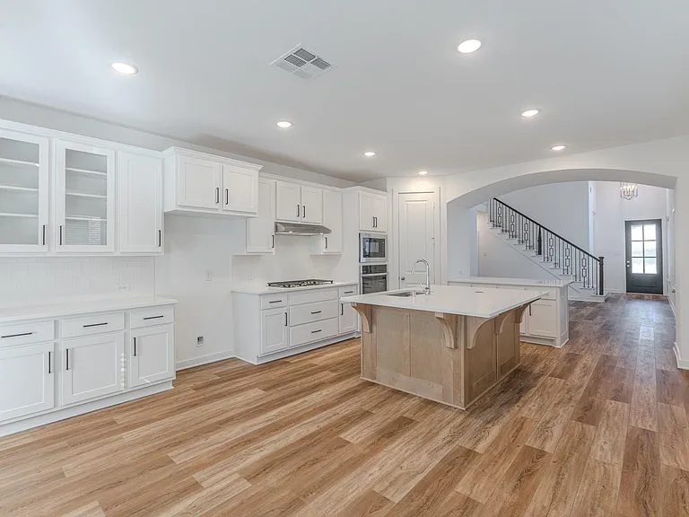 7342 Lake Arrowhead Ln — Photo 14