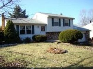 158 Pinehurst Dr, Freedom, PA