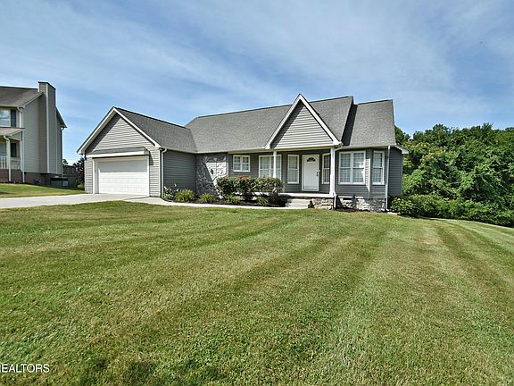 2nd image of 3605 Rochdale Ln