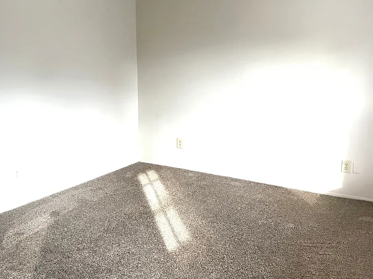 117 E Bingham Rd #A — Photo 5
