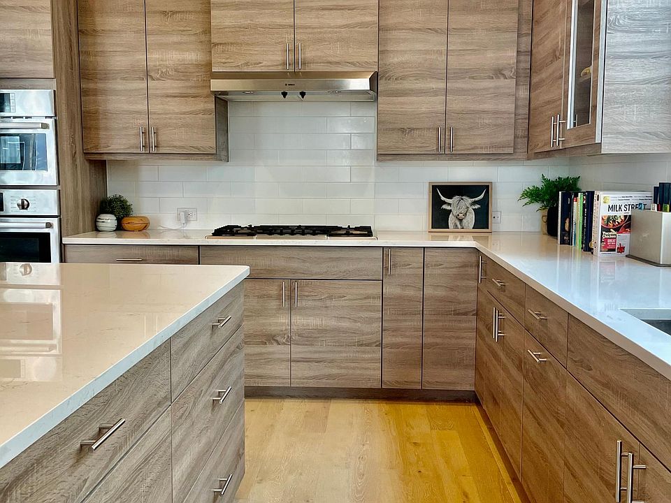 1st image of 6133 Florencia Ln