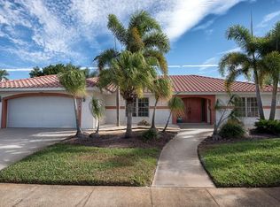 321 Gladstone Blvd, Englewood, FL 34223