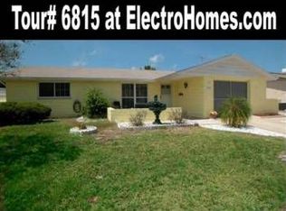 6815 El Camino Paloma St, Port Richey, FL 34668