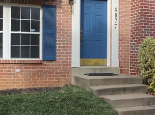 4077 Fountainside Ln, Fairfax, VA 22030