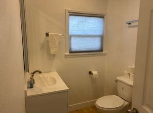 605 Walnut Ave APT 12, Huntington Beach, CA 92648