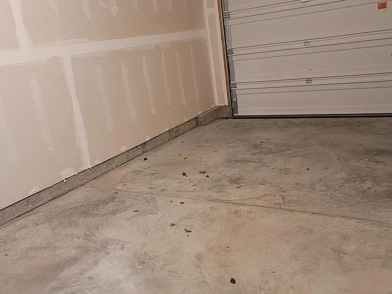 50 Peregrine Way — Photo 4