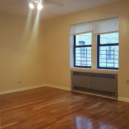 3rd image of 9161 193rd St APT 3B