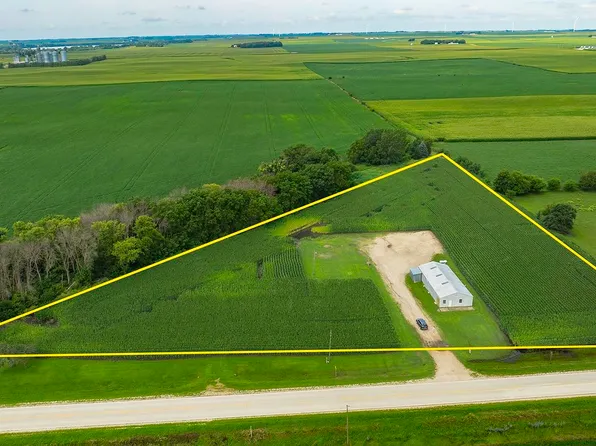 4153 380th Ave, Ayrshire, IA 50515