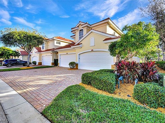 2nd image of 5924 Tarpon Gardens Cir APT 102