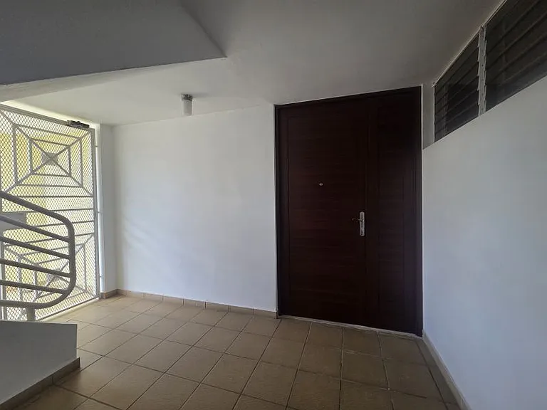 Cond Paseo Abril Calle 100 Apt 1001 — Photo 2