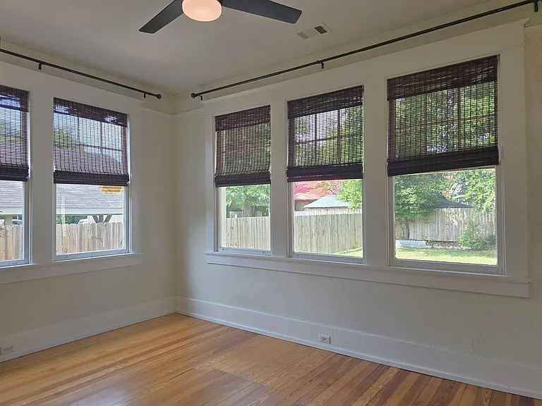 1429 Stovall St — Photo 21
